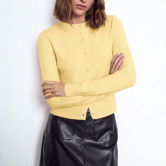 Yellow Casual Women's Round Neck Front Button Long Sleeve Sweater Top - Picture 4 of 7